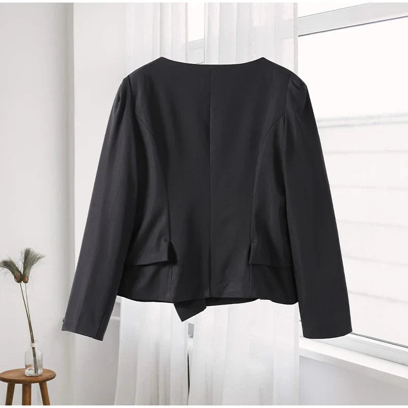 סט שני חלקים אלגנטי חצאית מידי ובלייזר בעיצוב מחויט ויוקרתי - PAS