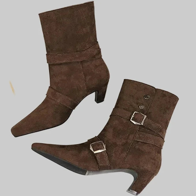 מגף עקב דגם אוניל