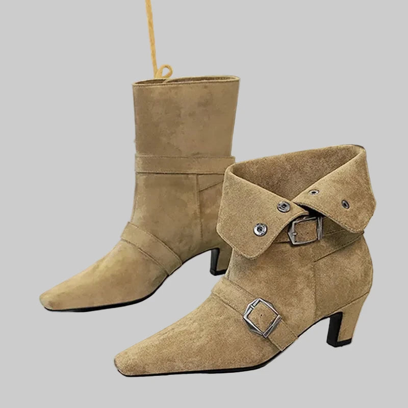 מגף עקב דגם אוניל