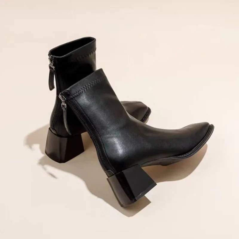 מגפיים דגם אביב