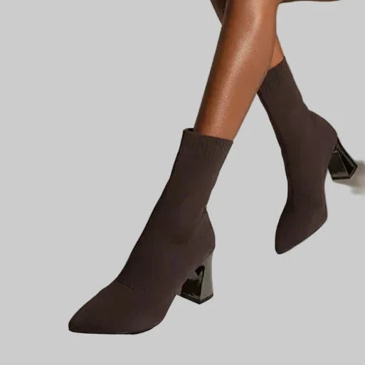 נעל עקב דגם קיין