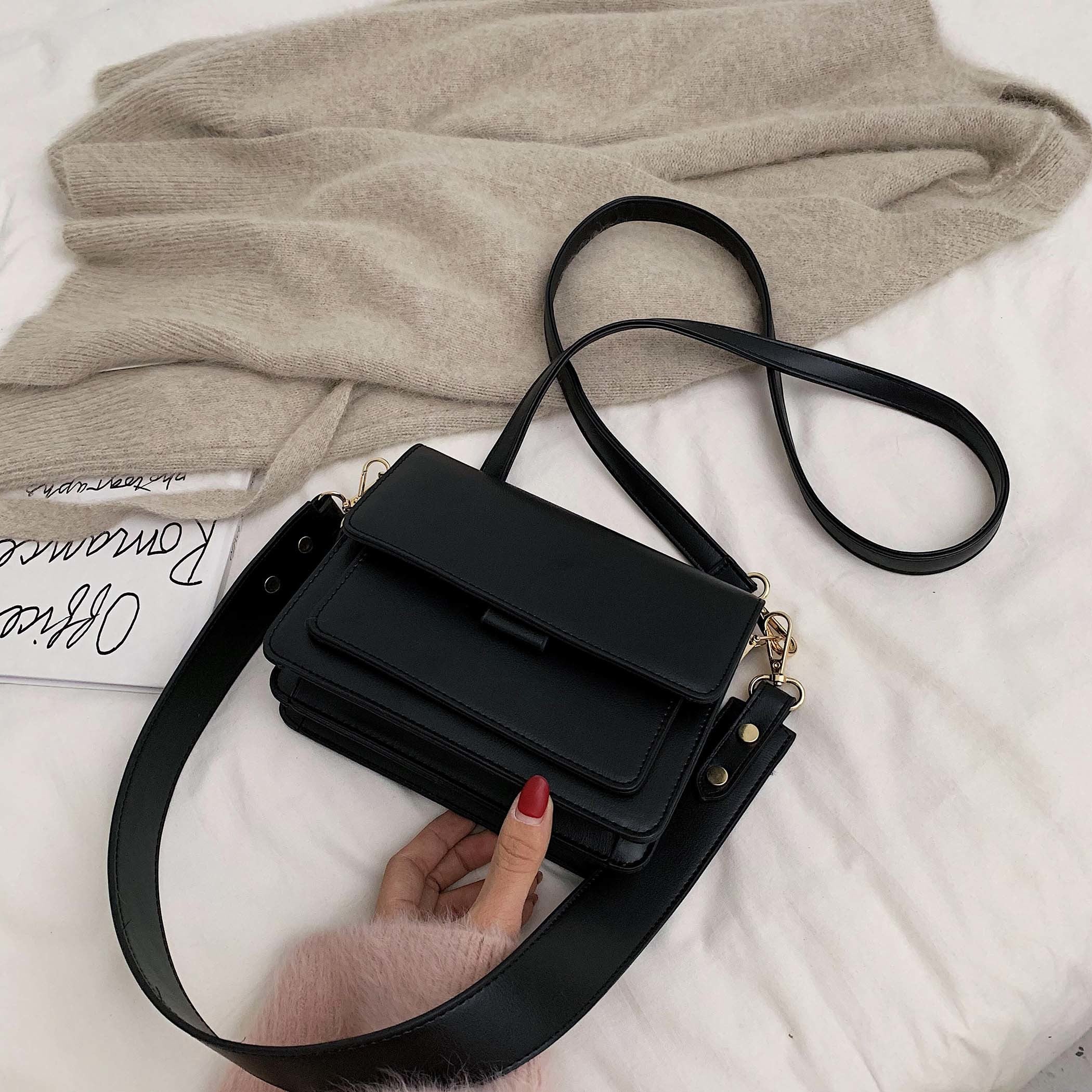 Kumar תיק צד קלאצ'